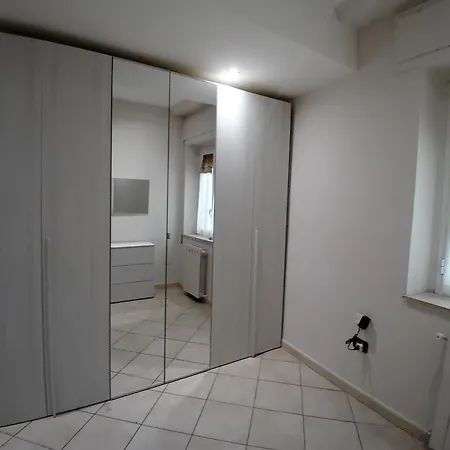 Sa House 公寓 *